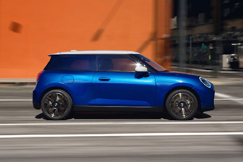 Electric Medium Angle Front View