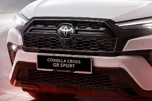 Corolla Cross Grille View
