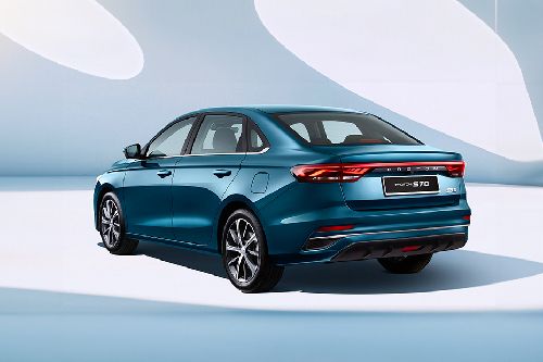 Rear Medium View of Proton S70