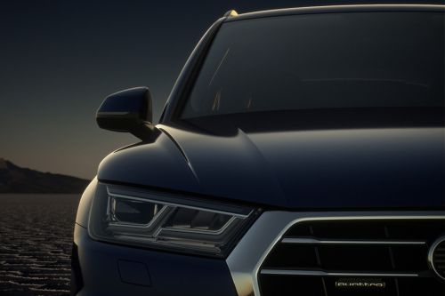 Q5 Headlight