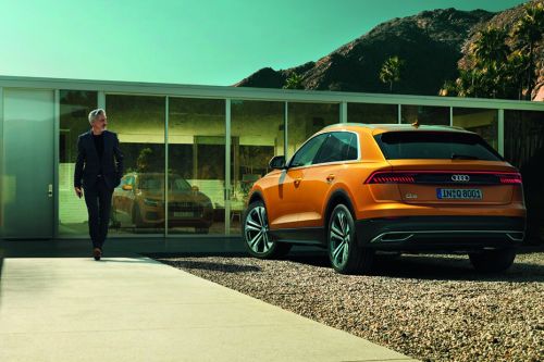 Rear Medium View of Audi Q8