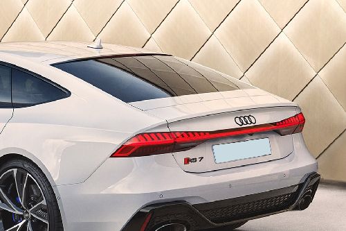 RS 7 Sportback Tail light