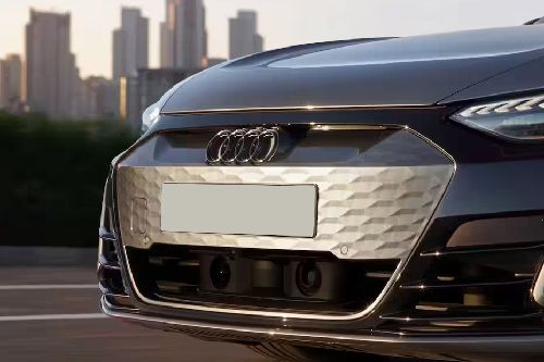 RS E-Tron GT Grille View