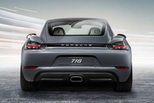 Full Rear View of Porsche 718