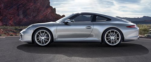 911 Carrera Side view