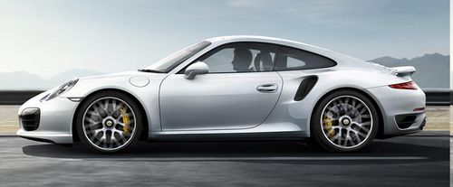 911 Turbo S Side view