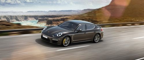 Porsche Panamera Turbo S Side Medium View