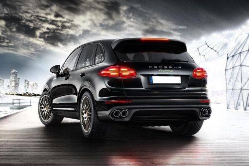 View Porsche Cayenne Diesel Review Real World Mpg Results Tdi Engine Zigwheels