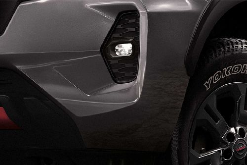 Navara Front Fog Lamp