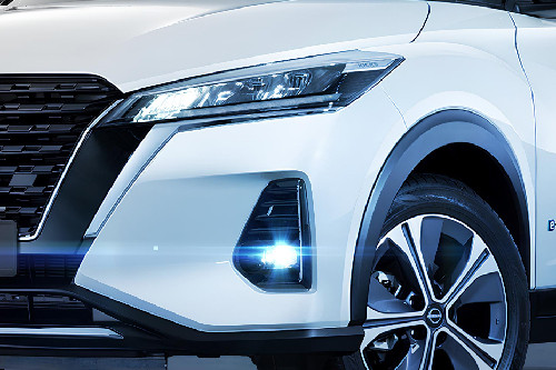 Kicks e-Power Headlight