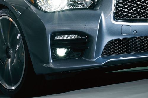 Q50 Front Fog Lamp