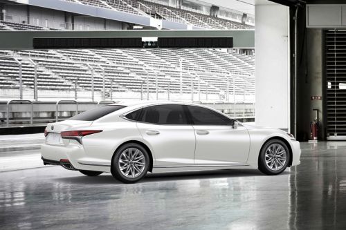 LS Rear Medium Side View