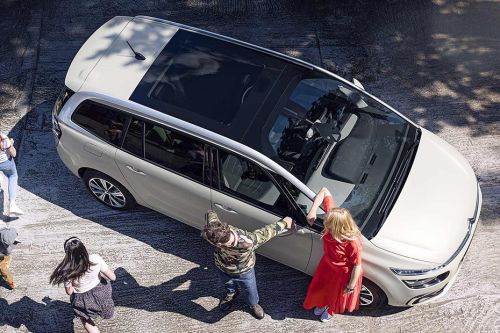 Top View of Grand C4 SpaceTourer