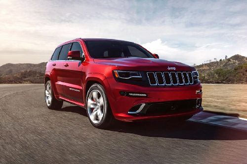 Grand Cherokee SRT Front angle low view