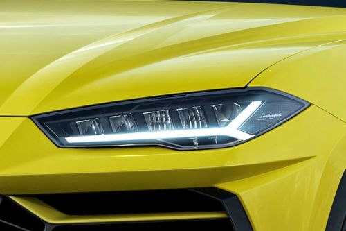 Urus Headlight