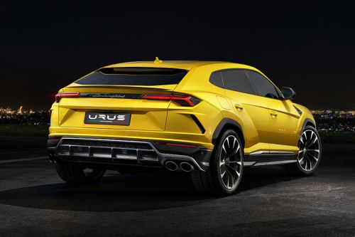 Urus Rear angle view