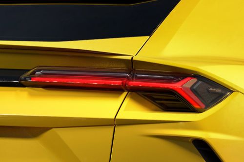 Urus Tail light
