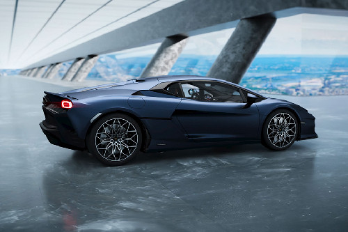 Temerario Rear Medium Side View