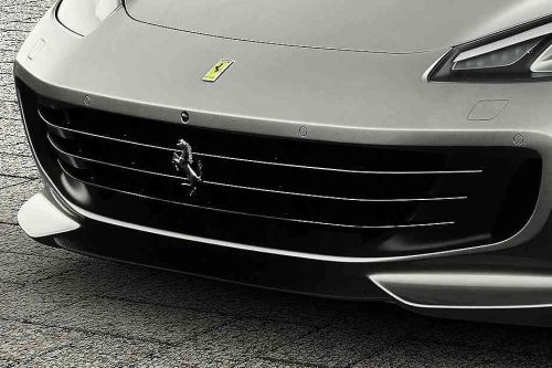 GTC 4Lusso T Grille View