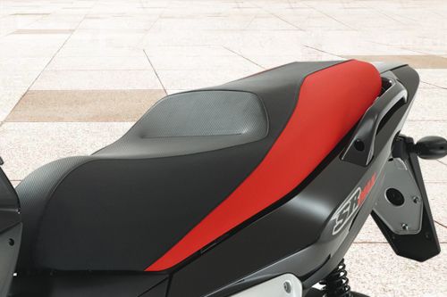 Aprilia Sr Max 300 21 Images Wallpapers Sr Max 300 21 Color Photos