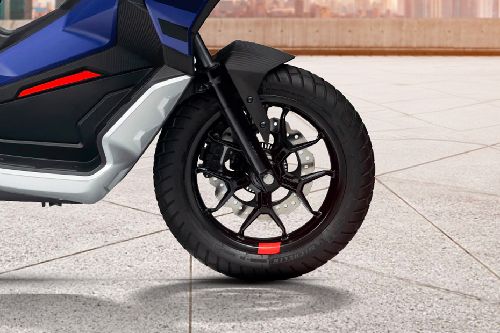 Aprilia SR GT 200 Front Tyre