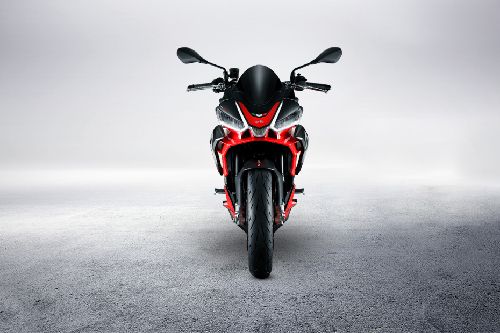 Aprilia Tuono 660 Front View Full Image