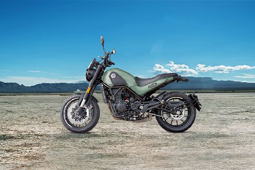 Benelli Leoncino 500 Left Side View Full Image