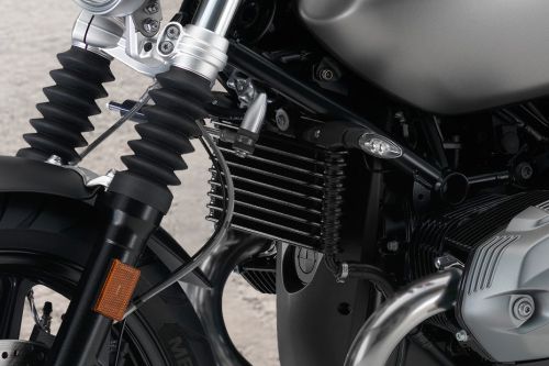 BMW R Nine T Scrambler Cooling System