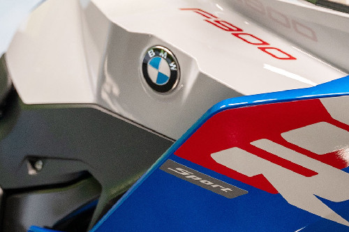 BMW F 900 XR Fuel Tank View