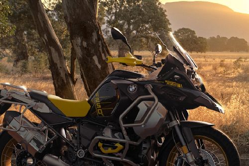 BMW R 1250 GS Adventure Edition 40 Years GS Fuel Tank View