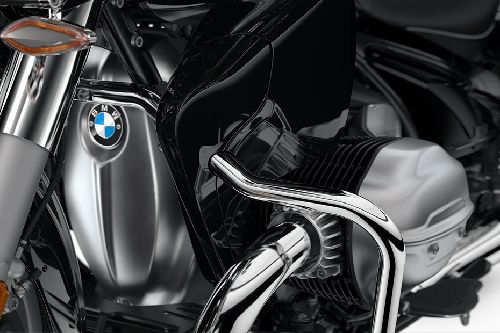 BMW R18 Transcontinental Engine View