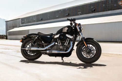 Harley-Davidson Forty-Eight Slant Rear View Full Image