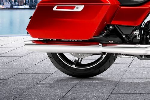 Harley-Davidson Street Glide Exhaust View