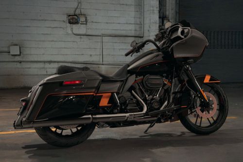 Harley-Davidson CVO Road Glide Back Side View