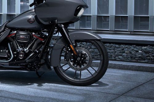 Harley-Davidson CVO Road Glide Front Tyre