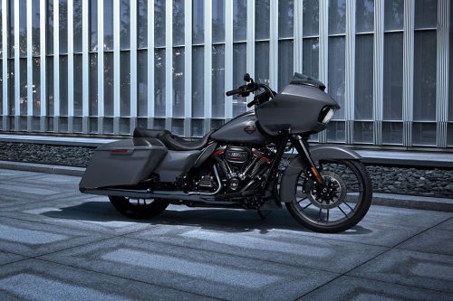 Harley-Davidson CVO Road Glide Slant Rear View Full Image