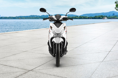 Honda BeAT Front View Full Image