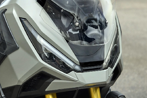 Honda X-ADV Head Light View