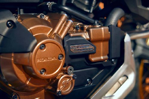 Honda CRF 1100L Africa Twin Adventure Sports ES Engine View