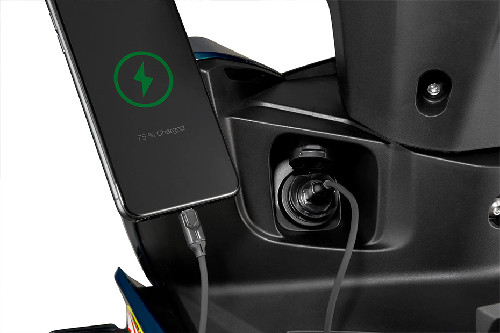 Power outlet Honda RS-X Winner