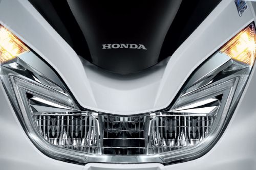 Honda PCX (2015-2018) Head Light View