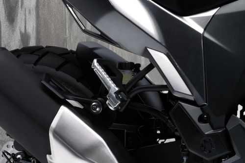 Kawasaki Versys-X 250 Foot Rest View