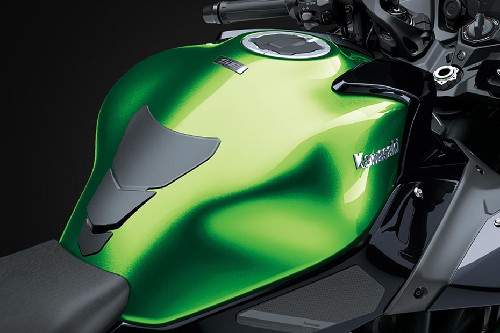 Kawasaki Ninja H2SX Fuel Tank View