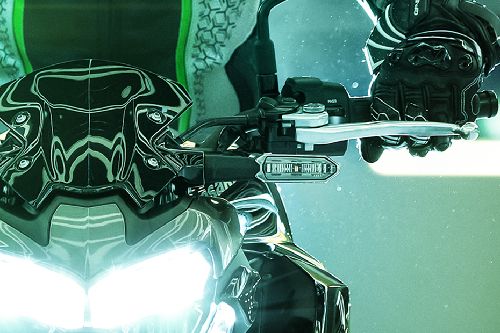 Kawasaki Z900 Side Indicators Front