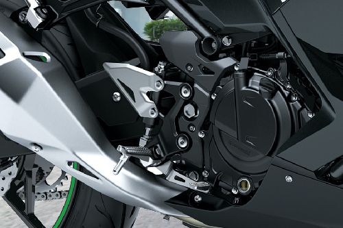Kawasaki Ninja 250 ABS Foot Rest View