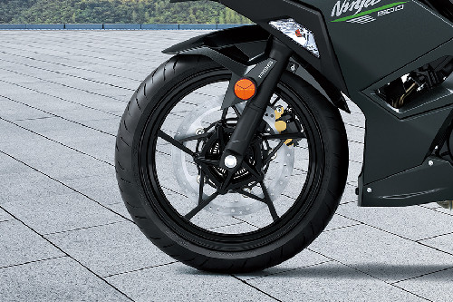 Kawasaki Ninja 500 Front Tyre