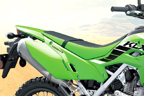 Kawasaki KLX230 Rider Seat View