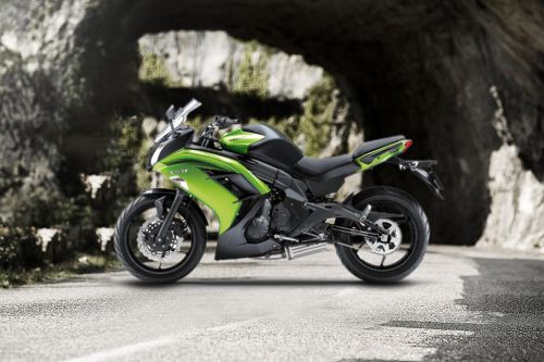 Kawasaki ER-6f Left Side View Full Image