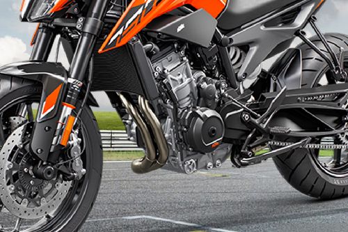 KTM Duke 790 Engine View