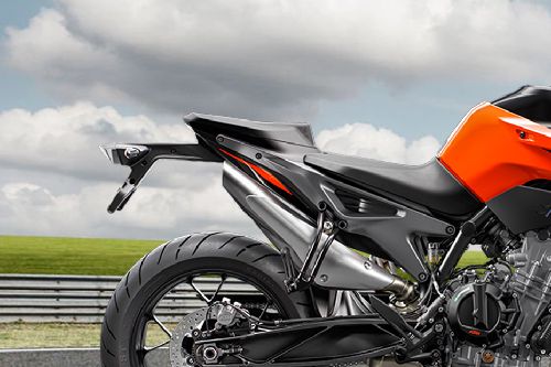 KTM Duke 790 Exhaust View